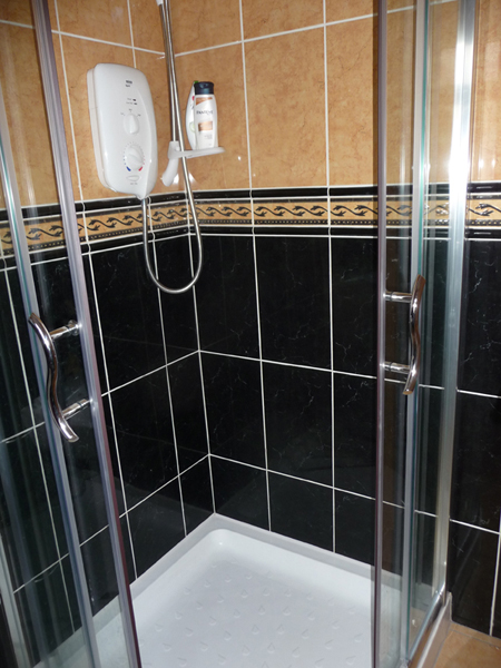A tiled shower in Dunmanway. Tiler: Bob Draper
